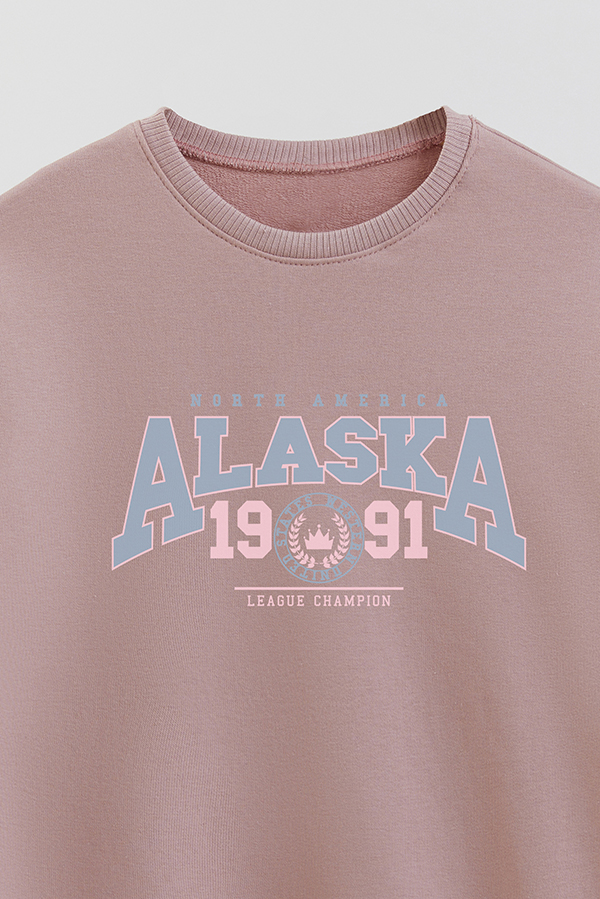 BUZO CREWNECK RUSTICO VARSITY GIRL ALASKA