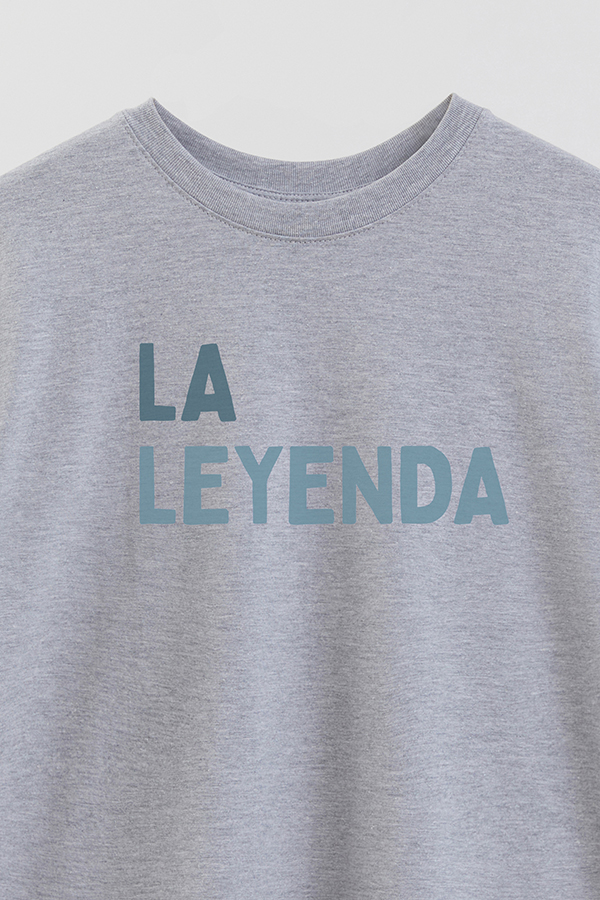 REMERA OVER ESTAMPADA DDP LA LEYENDA