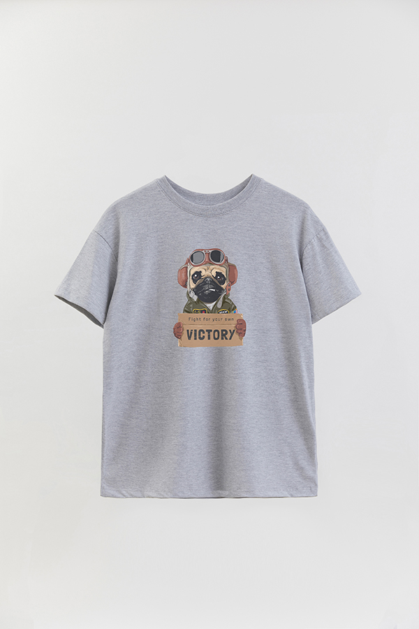 REMERA OVER ESTAMPADA DOG VICTORY
