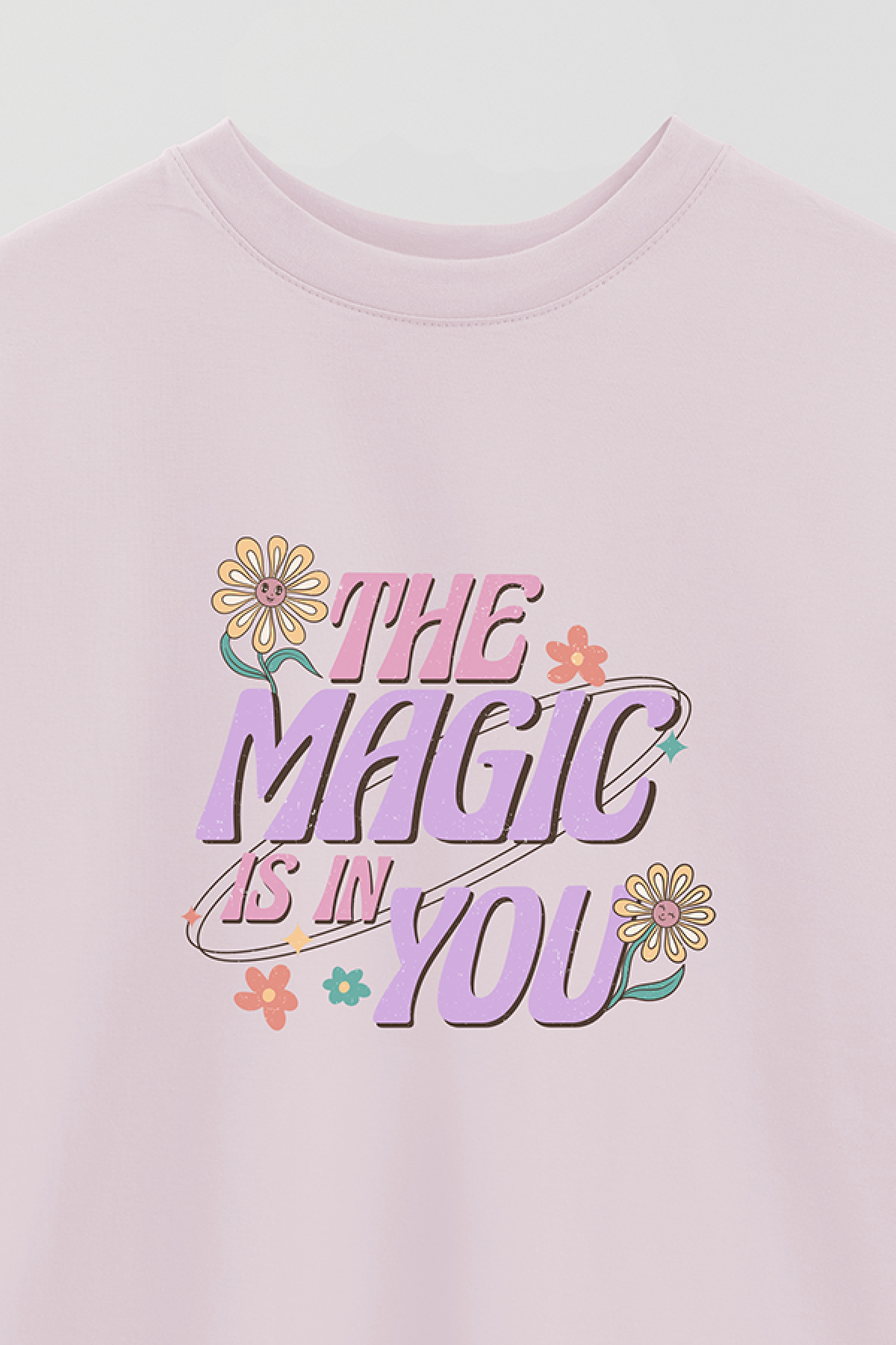 REMERA OVER ESTAMPADA RT2 THE MAGIC IS IN YOU