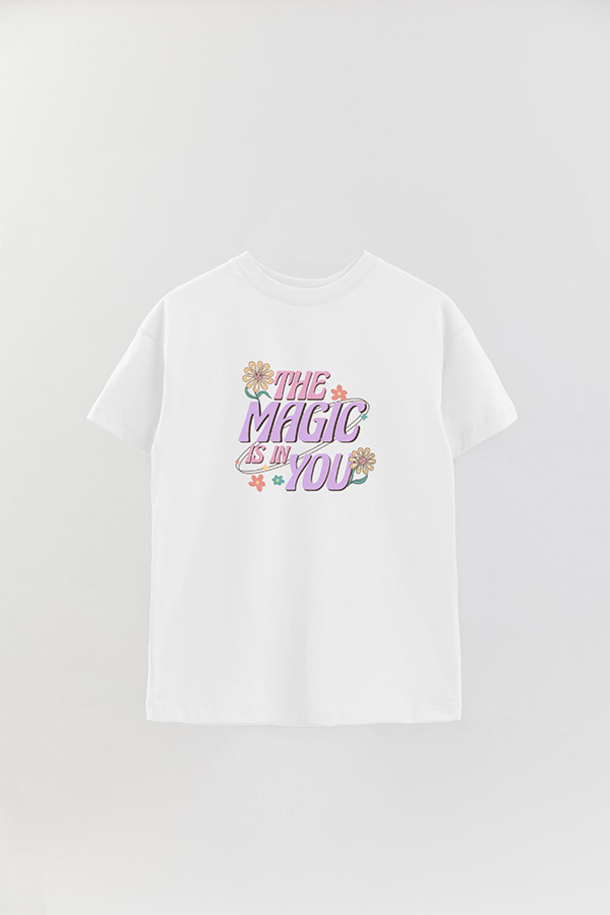 REMERA OVER ESTAMPADA RT2 THE MAGIC IS IN YOU