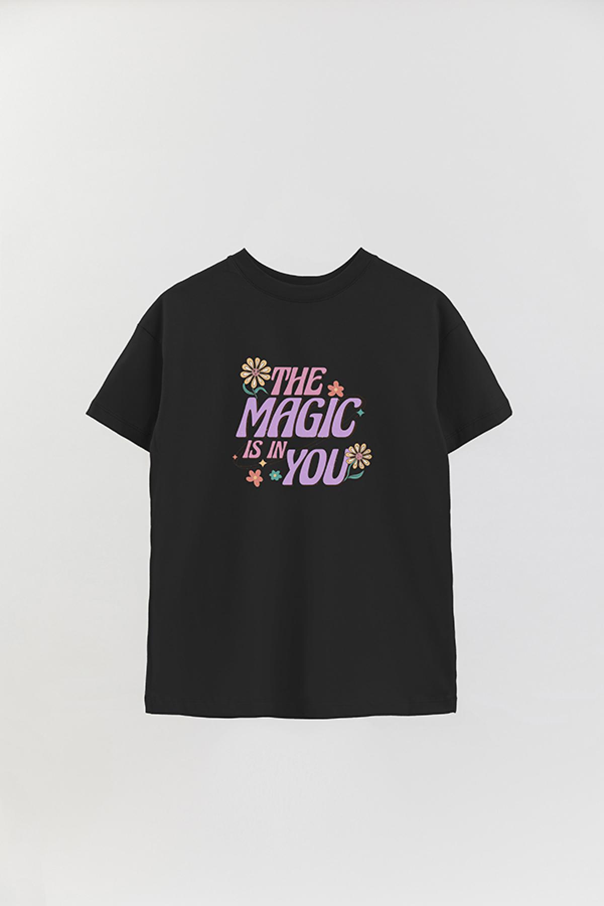 REMERA OVER ESTAMPADA RT2 THE MAGIC IS IN YOU