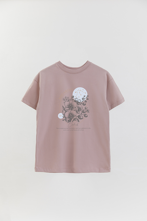 REMERA OVER ESTAMPADA ZODIAC AQUARIUS