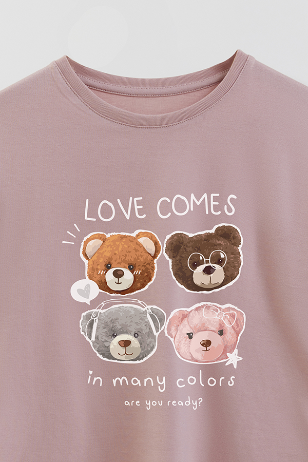 REMERA GB OVERSIZE LOVE COMES