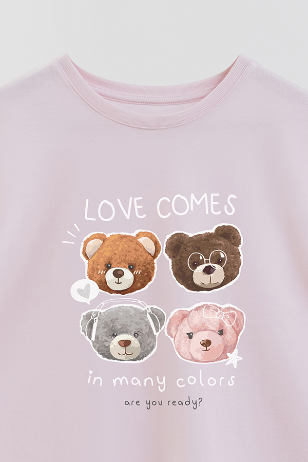 REMERA GB OVERSIZE LOVE COMES