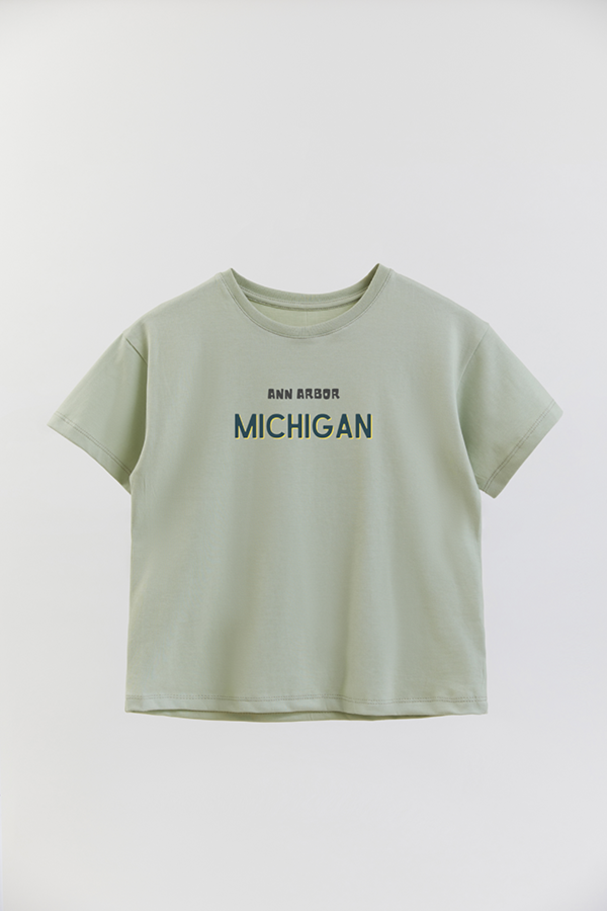 REMERA BOY OVER YG MICHIGAN