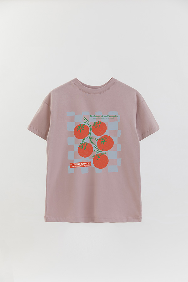 REMERA OVER ESTAMPADA BLOOMING TOMATOES