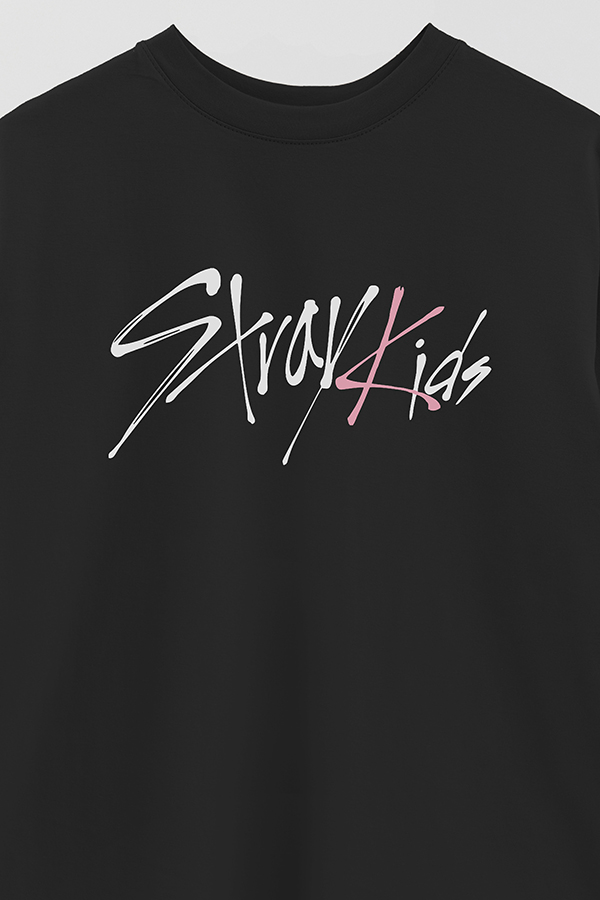 REMERA OVER ESTAMPADA STRAY KIDS FB DO IT 1