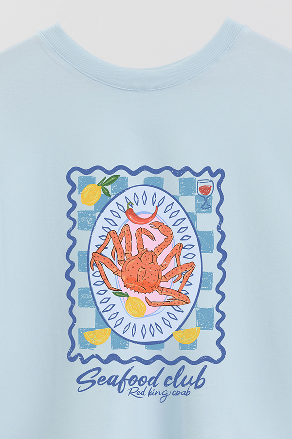 REMERA CROP ESTAMPADA SF SEAFOOD CLUB