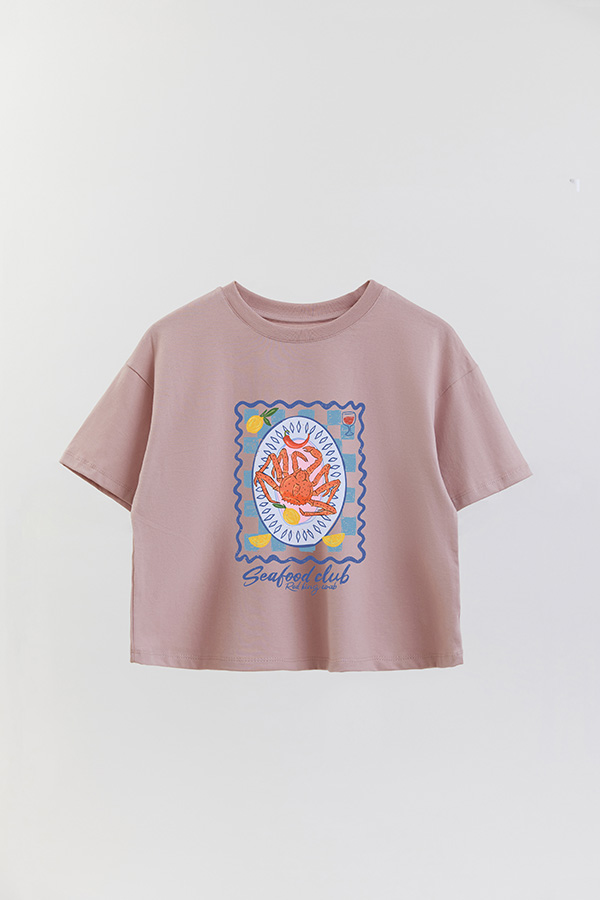 REMERA CROP ESTAMPADA SF SEAFOOD CLUB