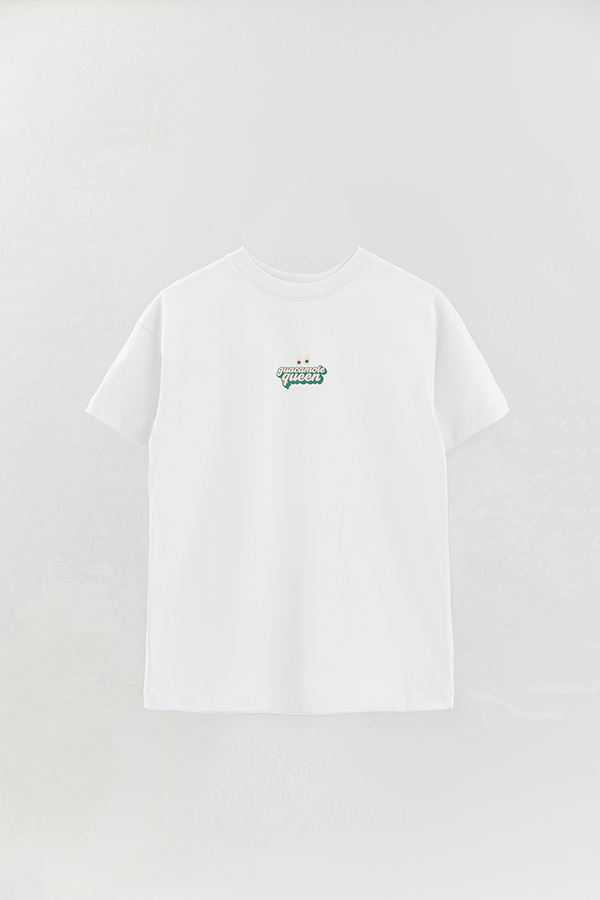 REMERA OVER ESTAMPADA VEGAN GUACAMOLE QUEEN