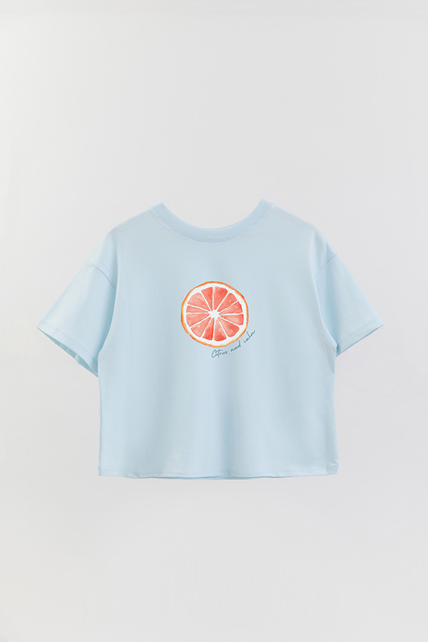 REMERA CROP ESTAMPADA COASTAL CITRUS AND CALM