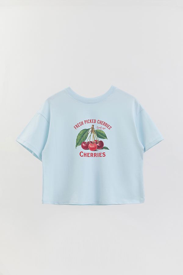 REMERA CROP ESTAMPADA HARVEST FRESH PICKED CHERRIES