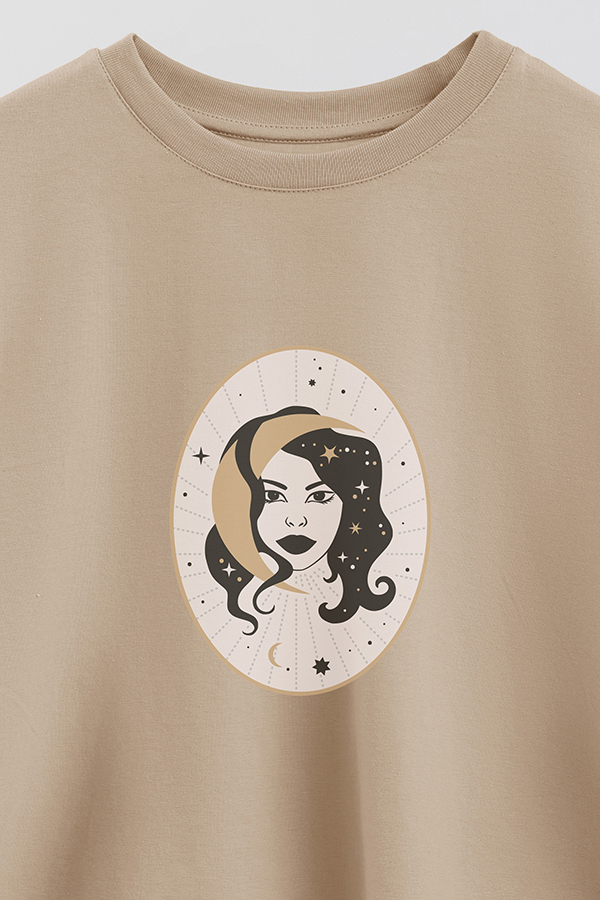 REMERA CROP ESTAMPADA POSTER 2