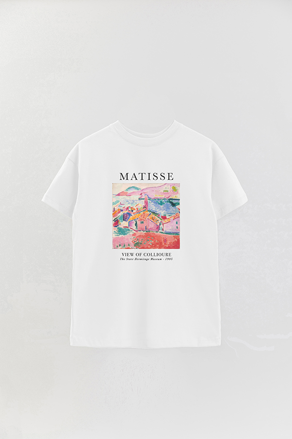 REMERA OVER ESTAMPADA ART COLLECTION VIEW OF COLLIOURE