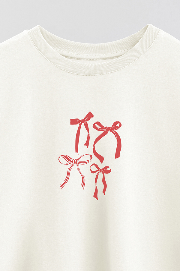 REMERA CROP ESTAMPADA RED BOW