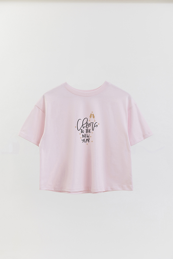 REMERA CROP ESTAMPADA NEW YEAR CHEERS