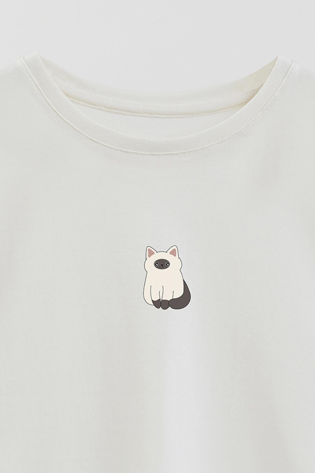REMERA GIRL OVER MIN CAT 2
