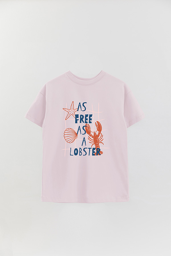 REMERA OVER ESTAMPADA AS FREE AS A LOBSTER