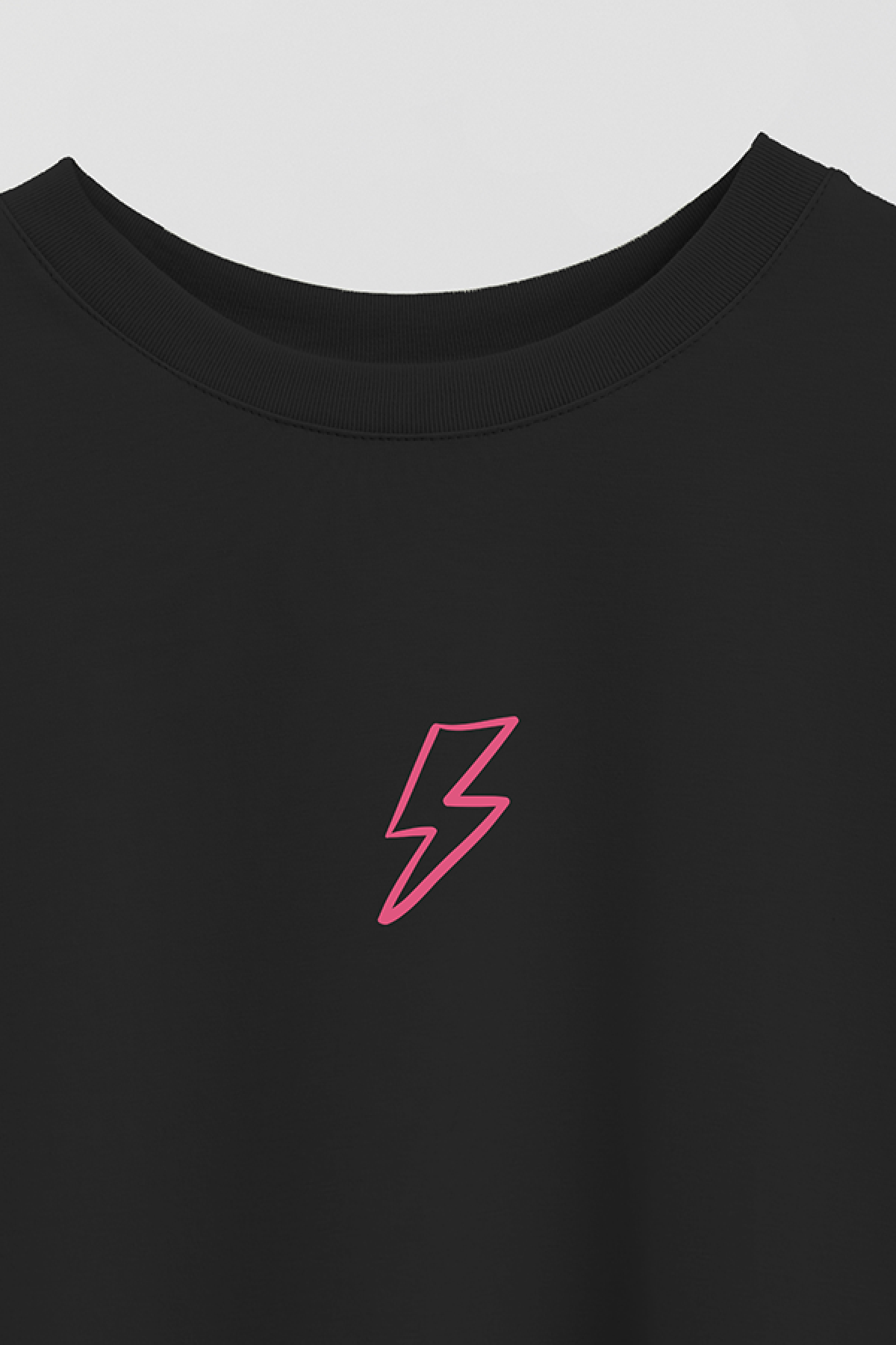 REMERA CROP ESTAMPADA WCV THUNDER BOLT