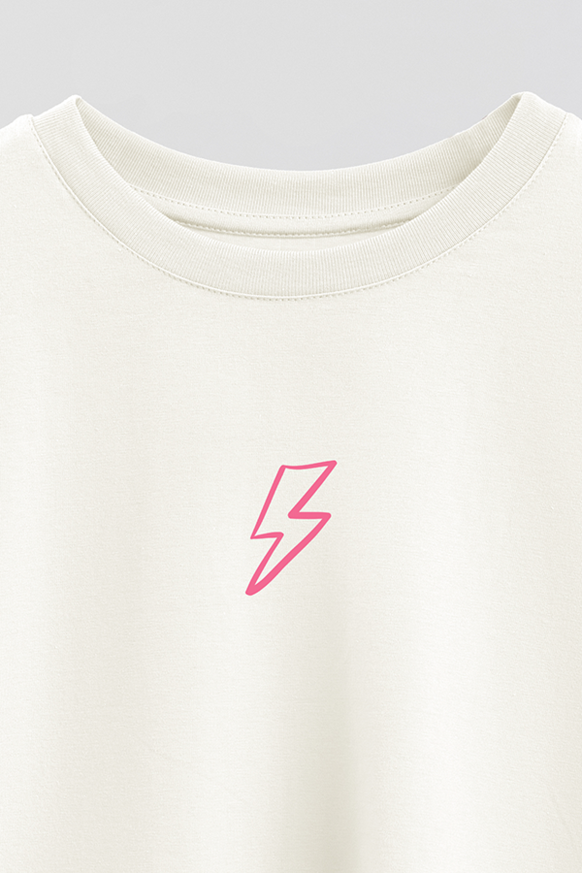 REMERA CROP ESTAMPADA WCV THUNDER BOLT