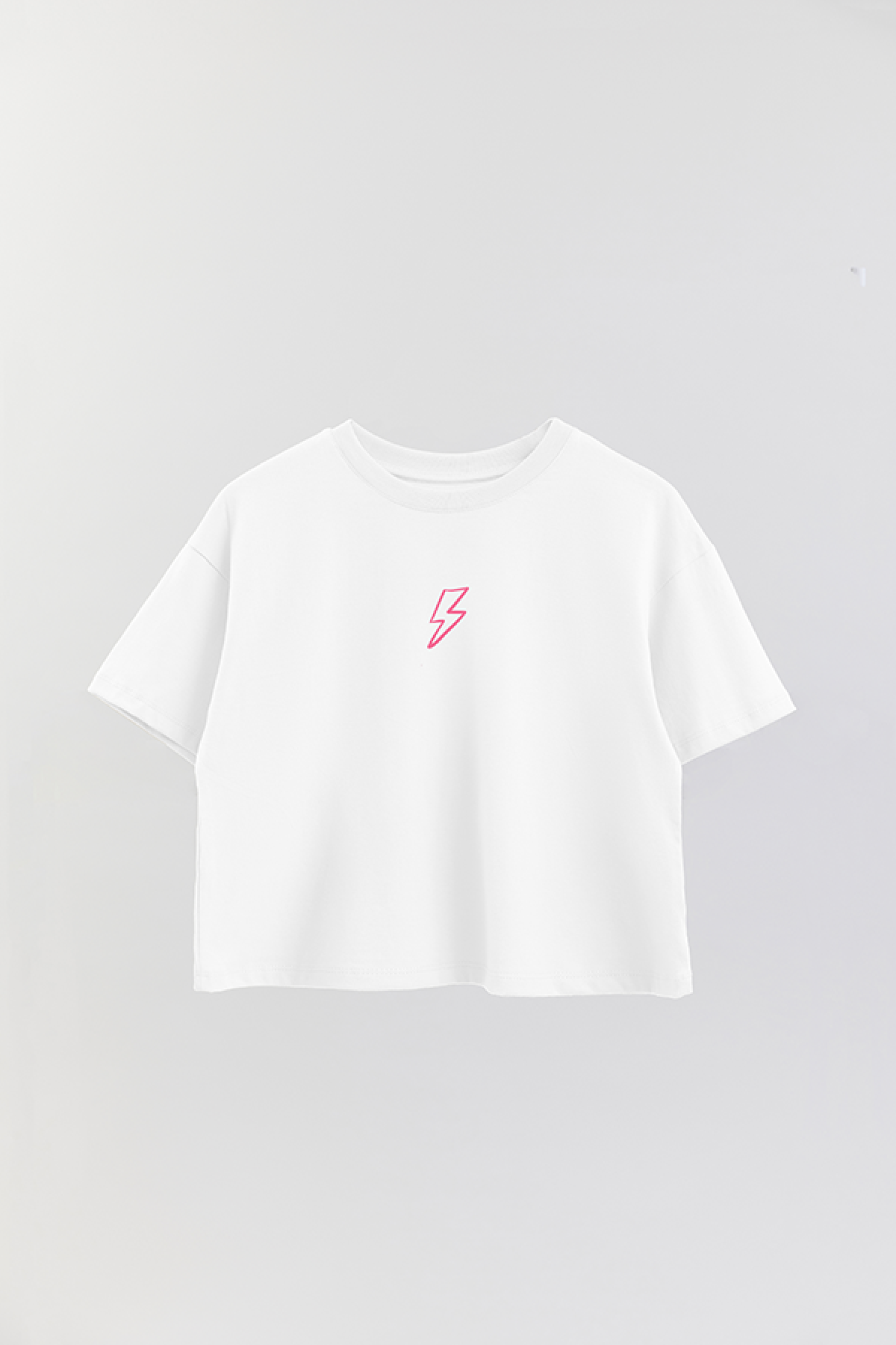 REMERA CROP ESTAMPADA WCV THUNDER BOLT