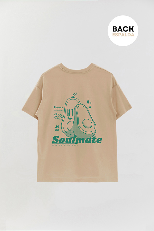 REMERA OVER FB CARTOON SOULMATE