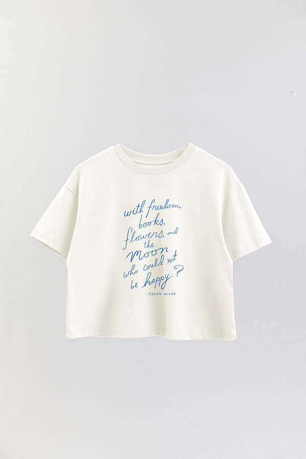 REMERA CROP ESTAMPADA PINK OSCAR WILDE