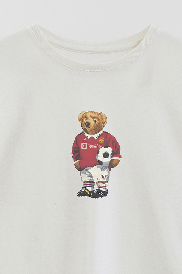 REMERA GB OVERSIZE BEAR FOOTBALL