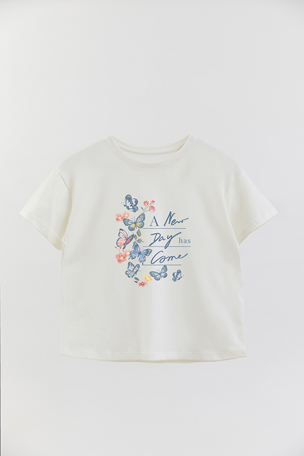 REMERA GIRL OVER A NEW DAY