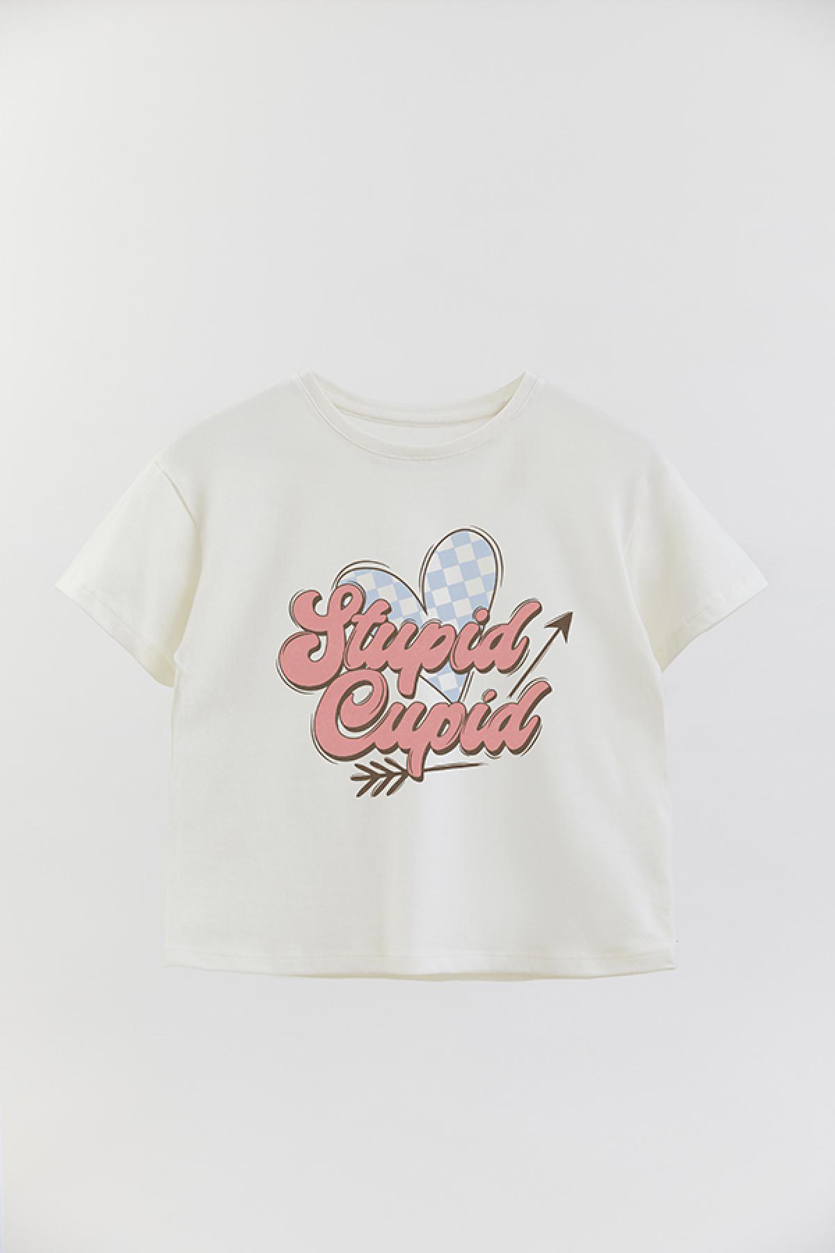 REMERA GIRL OVER RT STUPID CUPID