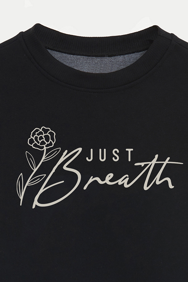 BUZO CROP FRISA ESTAMPADO MINIMAL LOVE JUST BREATH