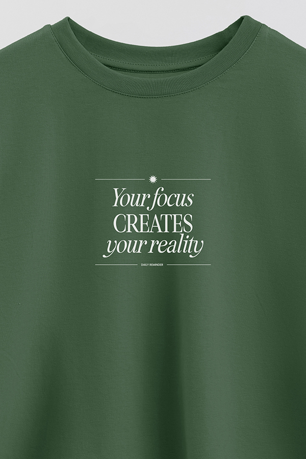 REMERA CROP ESTAMPADA YOUR FOCUS