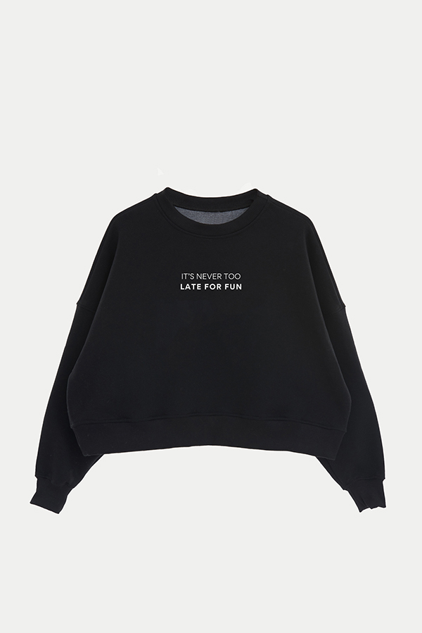 BUZO CROP ESTAMPADO MNM LATE FOR FUN