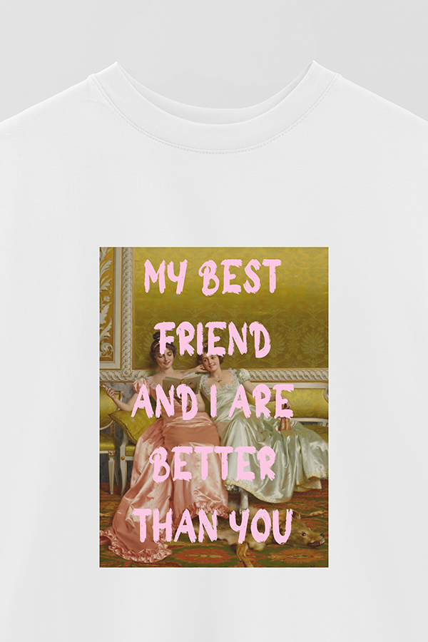REMERA OVER ESTAMPADA ART COLLECTION 108 MY BEST FRIEND AND I