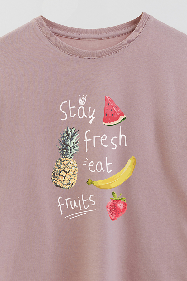 REMERA GIRL OVER STAY FRESH EAT FRUITS