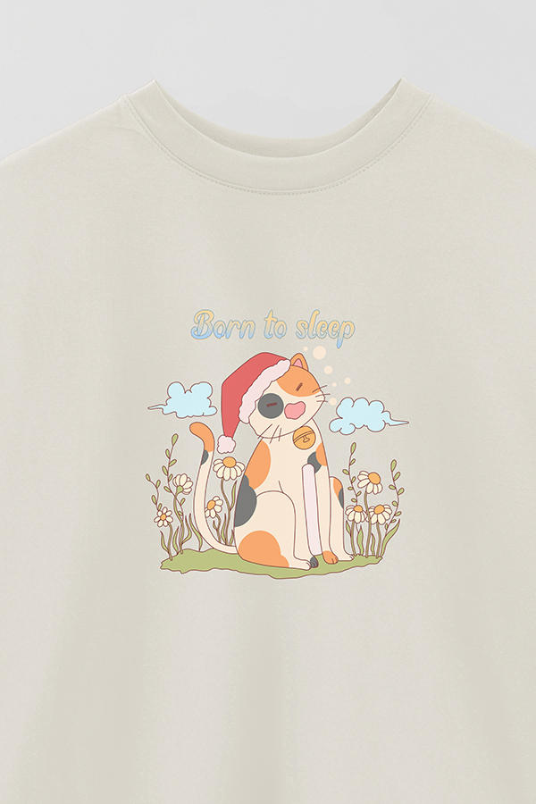 REMERA OVER ESTAMPADA CAT BORN TO SLEEP
