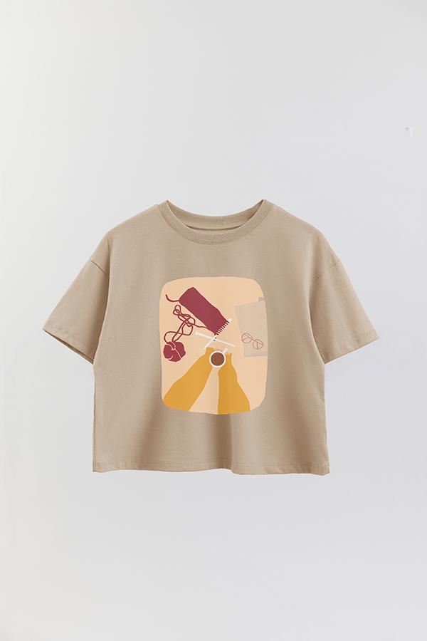 REMERA CROP ESTAMPADA  ART 76
