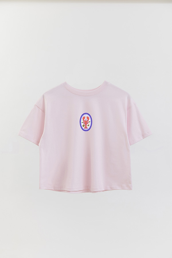 REMERA CROP FB ESTAMPADA LOBSTER DISH
