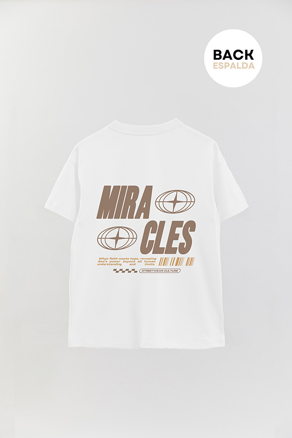 REMERA OVER ESTAMPADA UNISEX ESPALDA MIRACLES