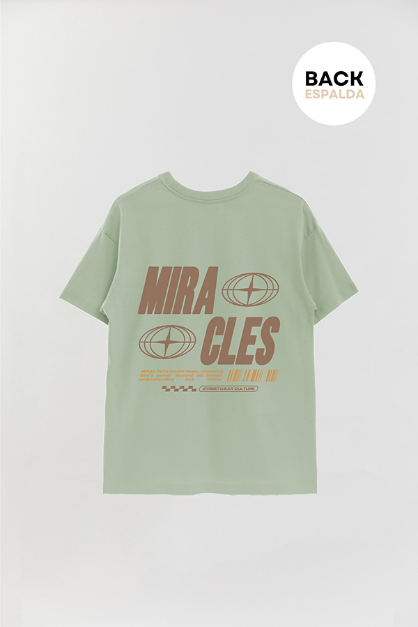 REMERA OVER ESTAMPADA UNISEX ESPALDA MIRACLES