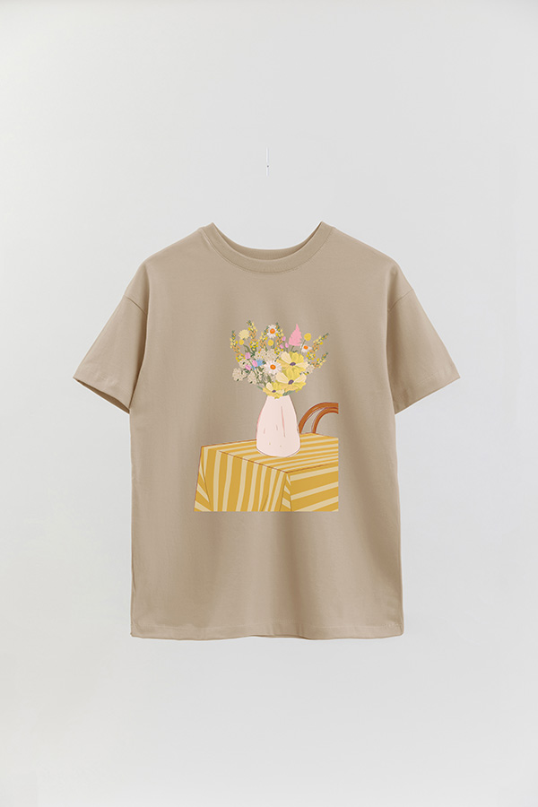REMERA OVER ESTAMPADA MAXI PINK SPRING IS IN THE AIR
