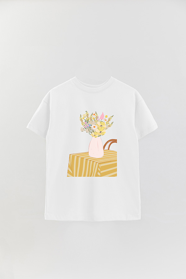 REMERA OVER ESTAMPADA MAXI PINK SPRING IS IN THE AIR