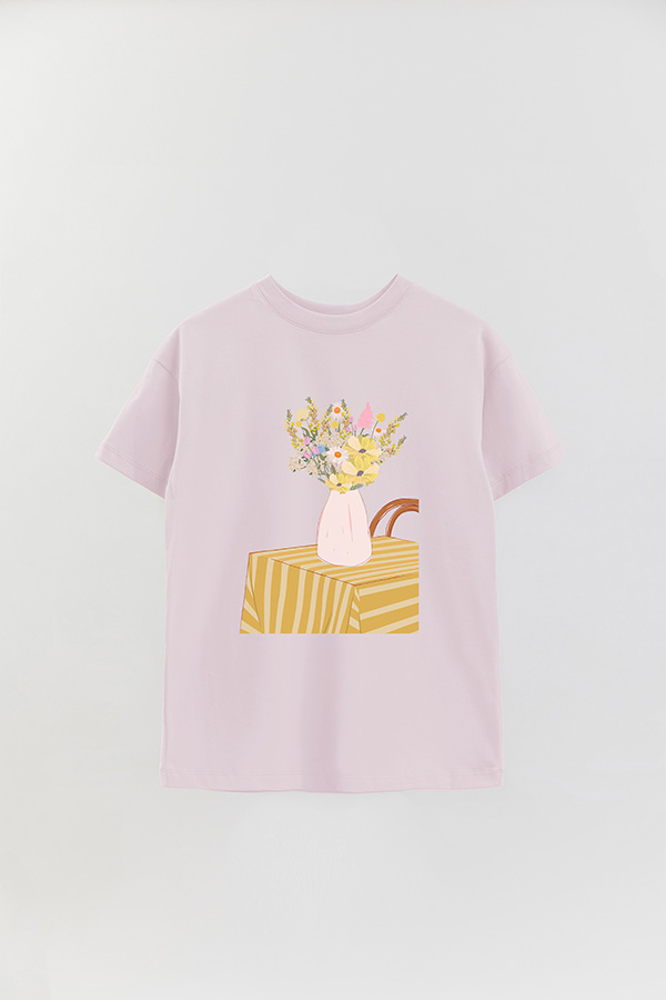 REMERA OVER ESTAMPADA MAXI PINK SPRING IS IN THE AIR
