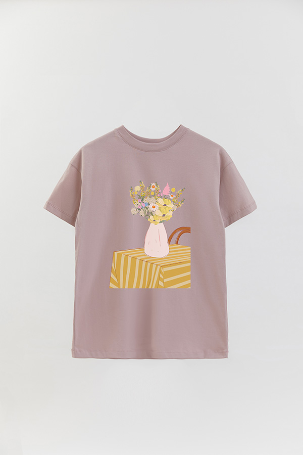 REMERA OVER ESTAMPADA MAXI PINK SPRING IS IN THE AIR