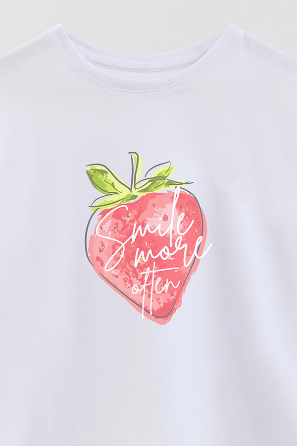 REMERA GIRL OVER SMILE MORE