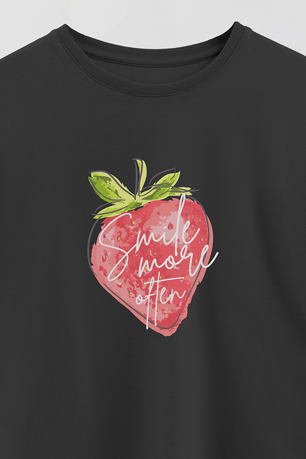REMERA GIRL OVER SMILE MORE