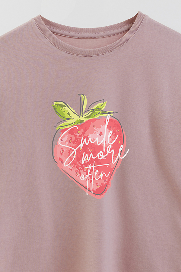 REMERA GIRL OVER SMILE MORE