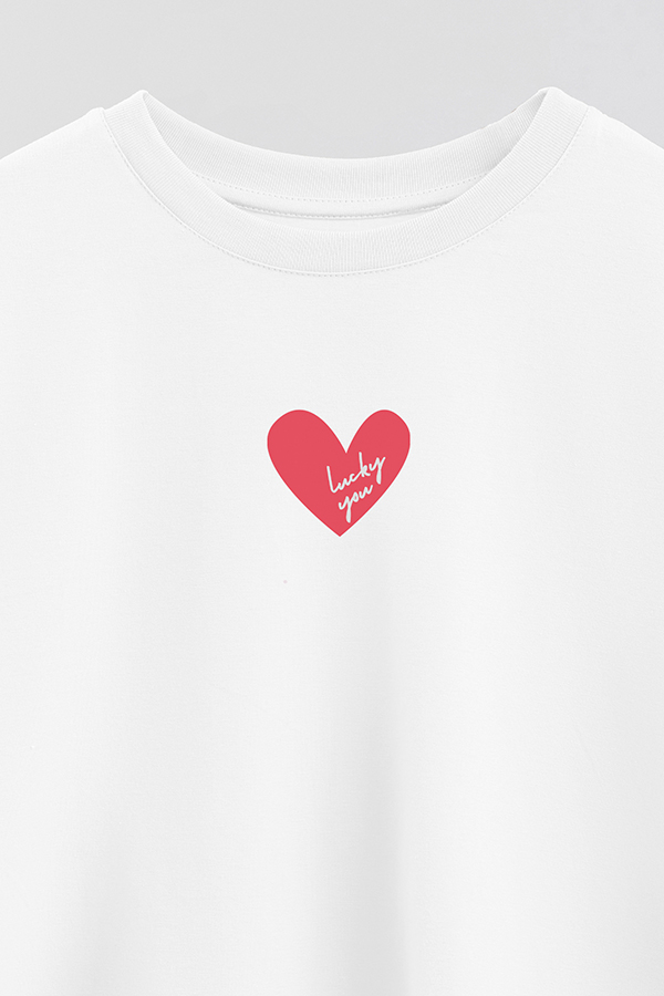 REMERA CROP ESTAMPADA RED LUCKY YOU