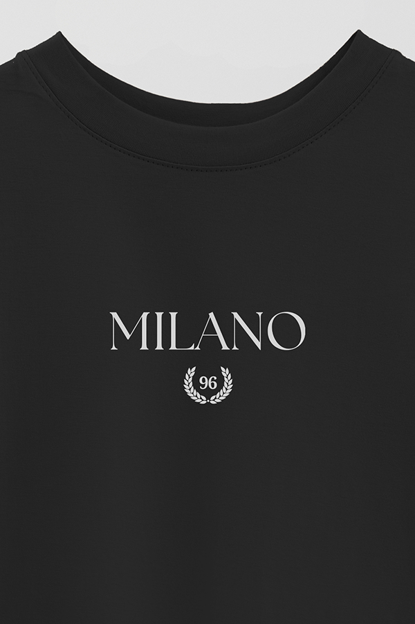 REMERA OVER ESTAMPADA CITIES MILANO